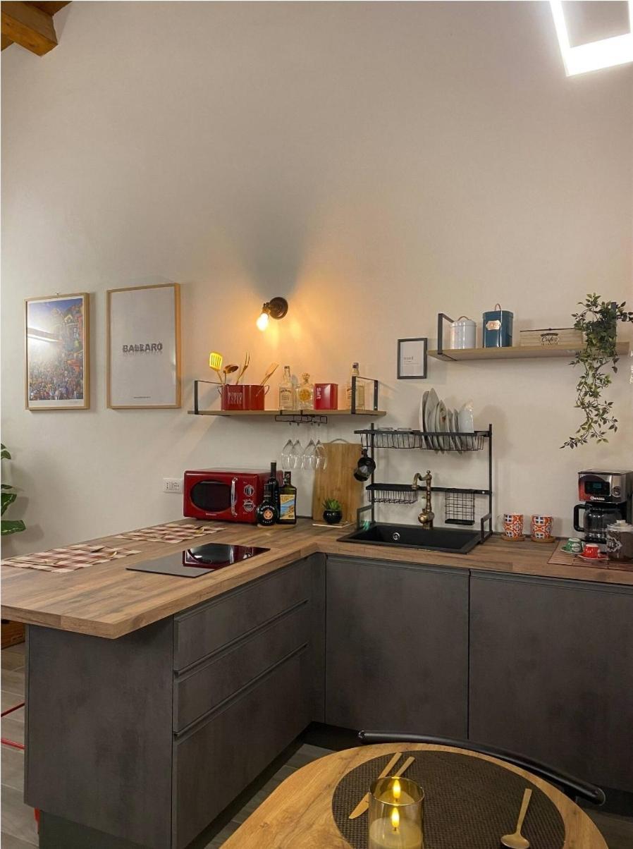 La Barbera'S Apatments Old Town Pa Apartment Palermo Exterior photo