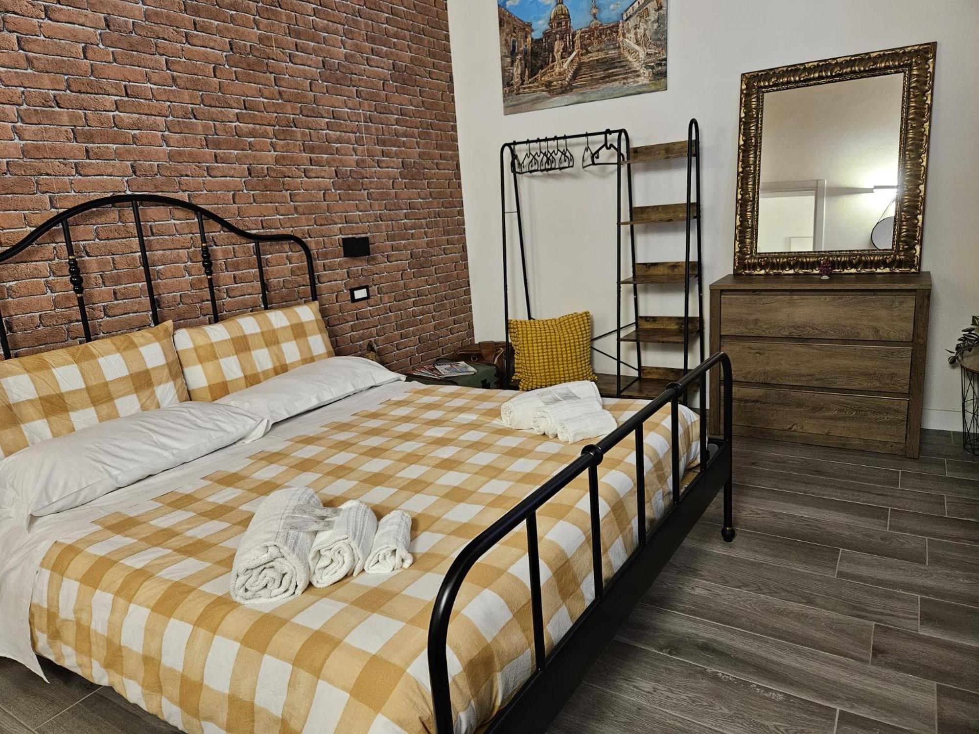 La Barbera'S Apatments Old Town Pa Apartment Palermo Exterior photo